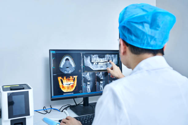 Best Urgent Tooth Repair  in Tuskegee, AL